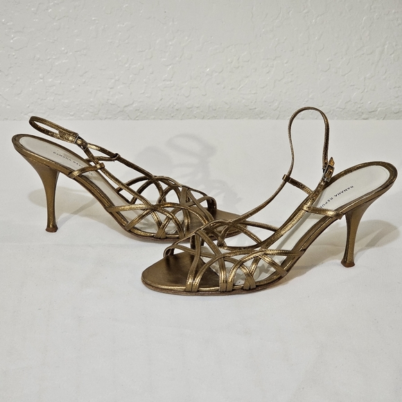 Banana Republic Strappy Heels, Look at these absolutely beautiful gold stiletto - Picture 5 of 7